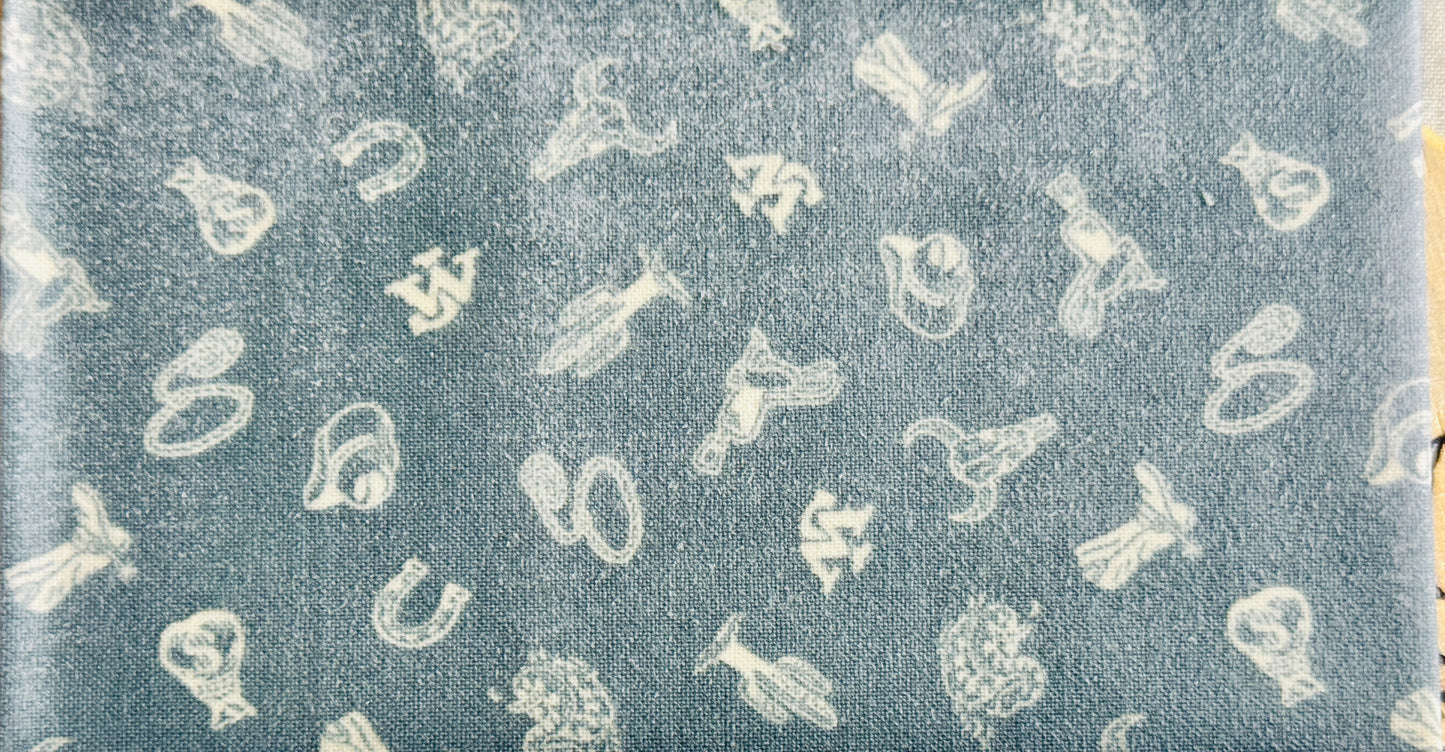 Large Beeswax Wrap- Western (Naturally Bloomed)